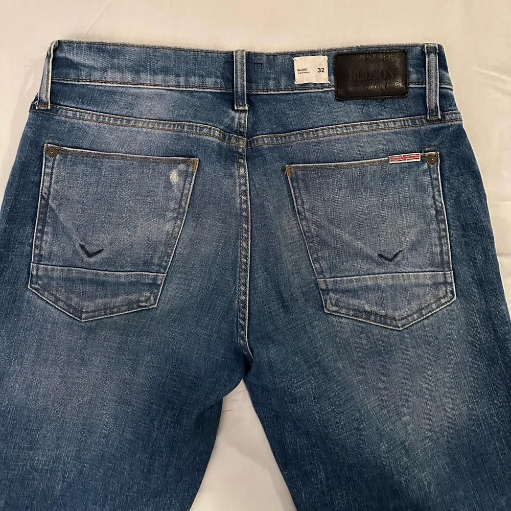 Hudson jeans, size 32, slim straight